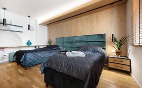 M&M Living In Hannover City